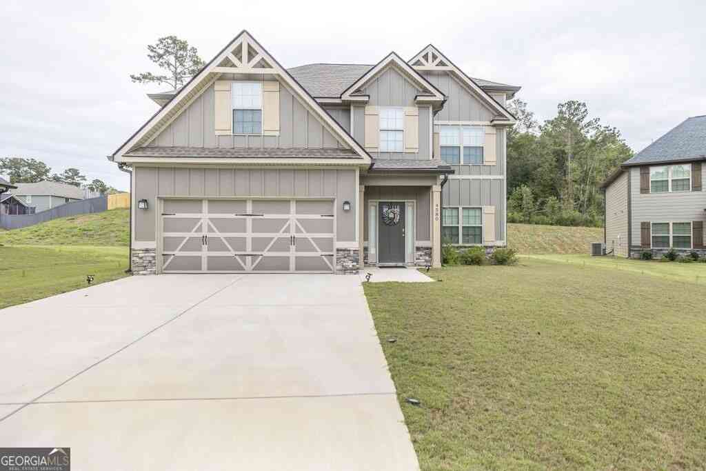 Homes For Sale - 4580 Capulet Court<br/> Forsyth, GA 31029