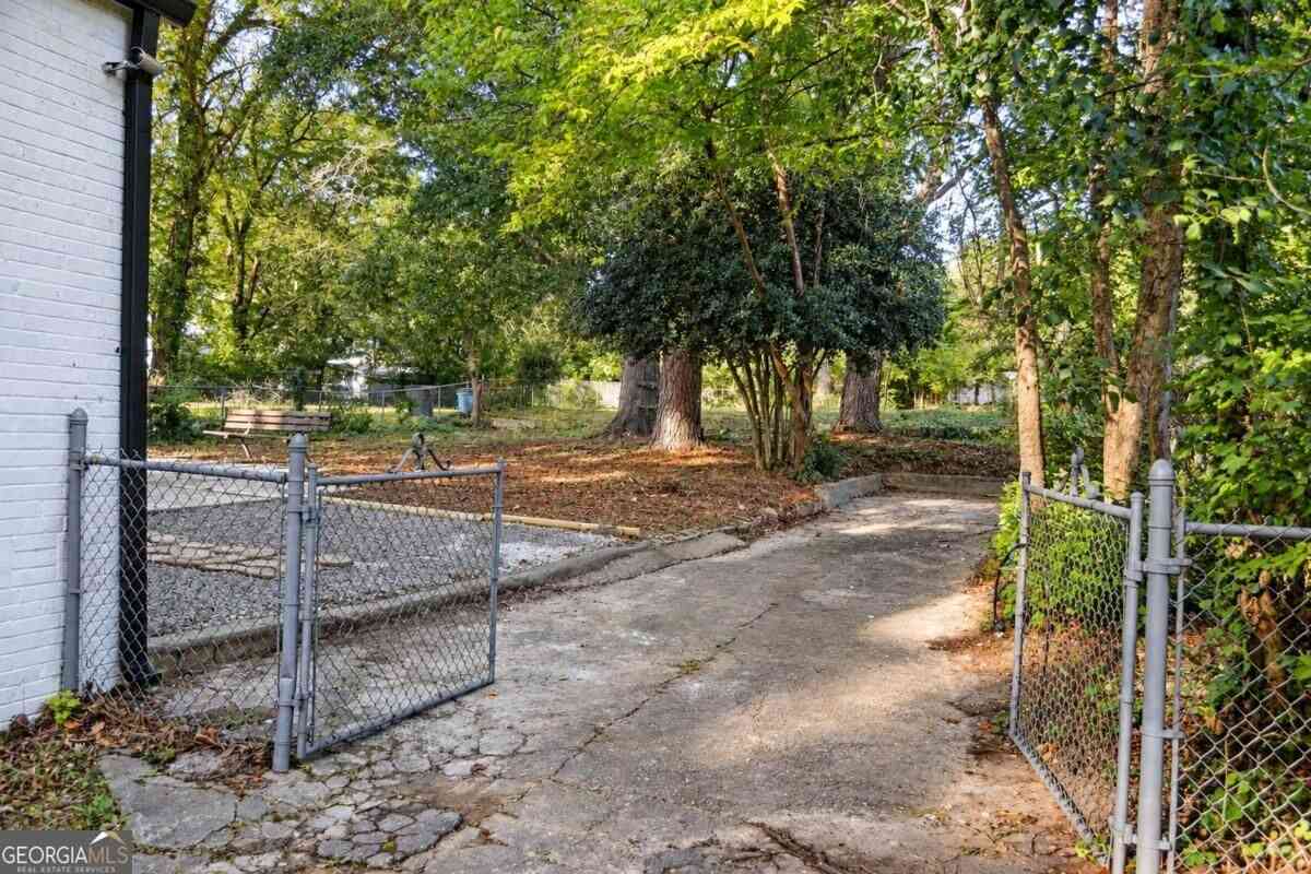 Homes For Sale - 2499 Sylvan Road<br/> East Point, GA 30344