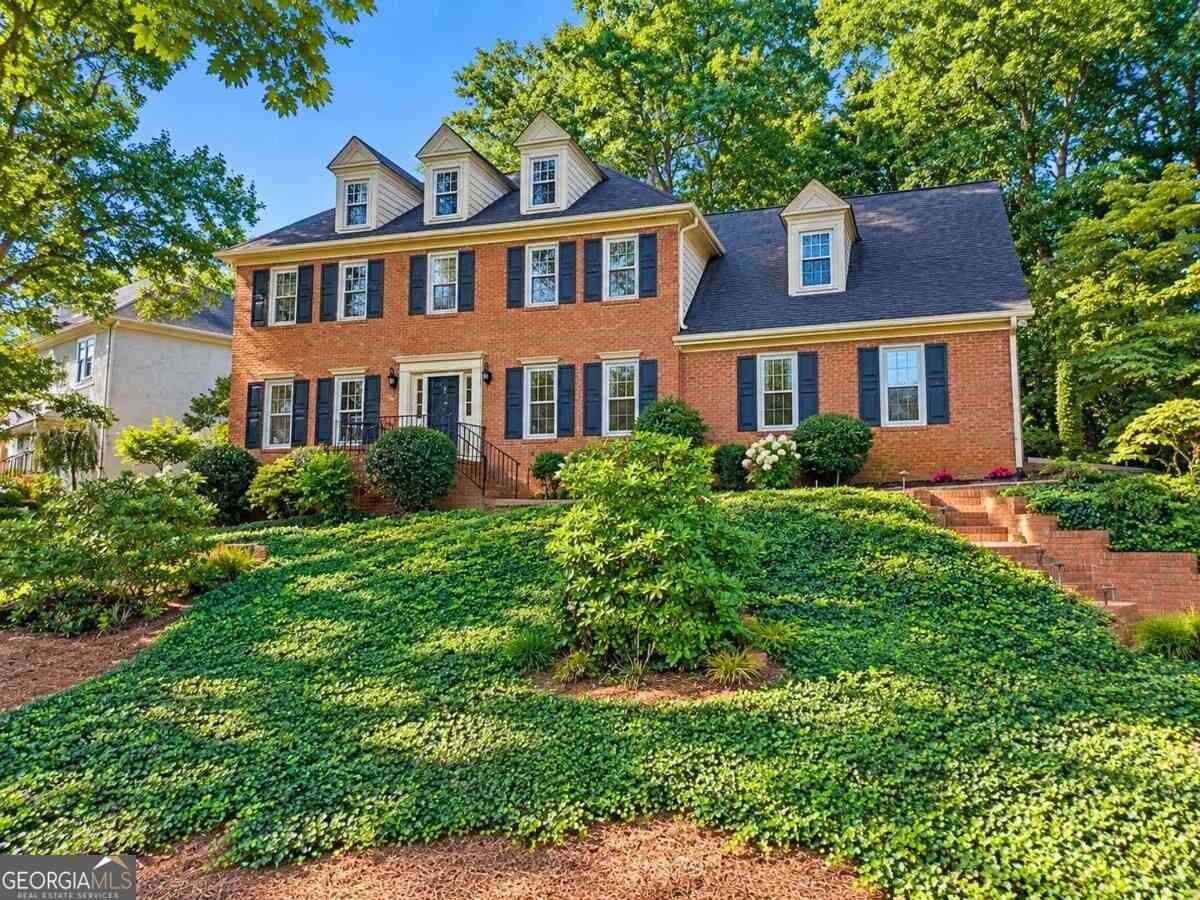 Homes For Sale - 230 Clipper Bay Drive<br/> Alpharetta, GA 30005