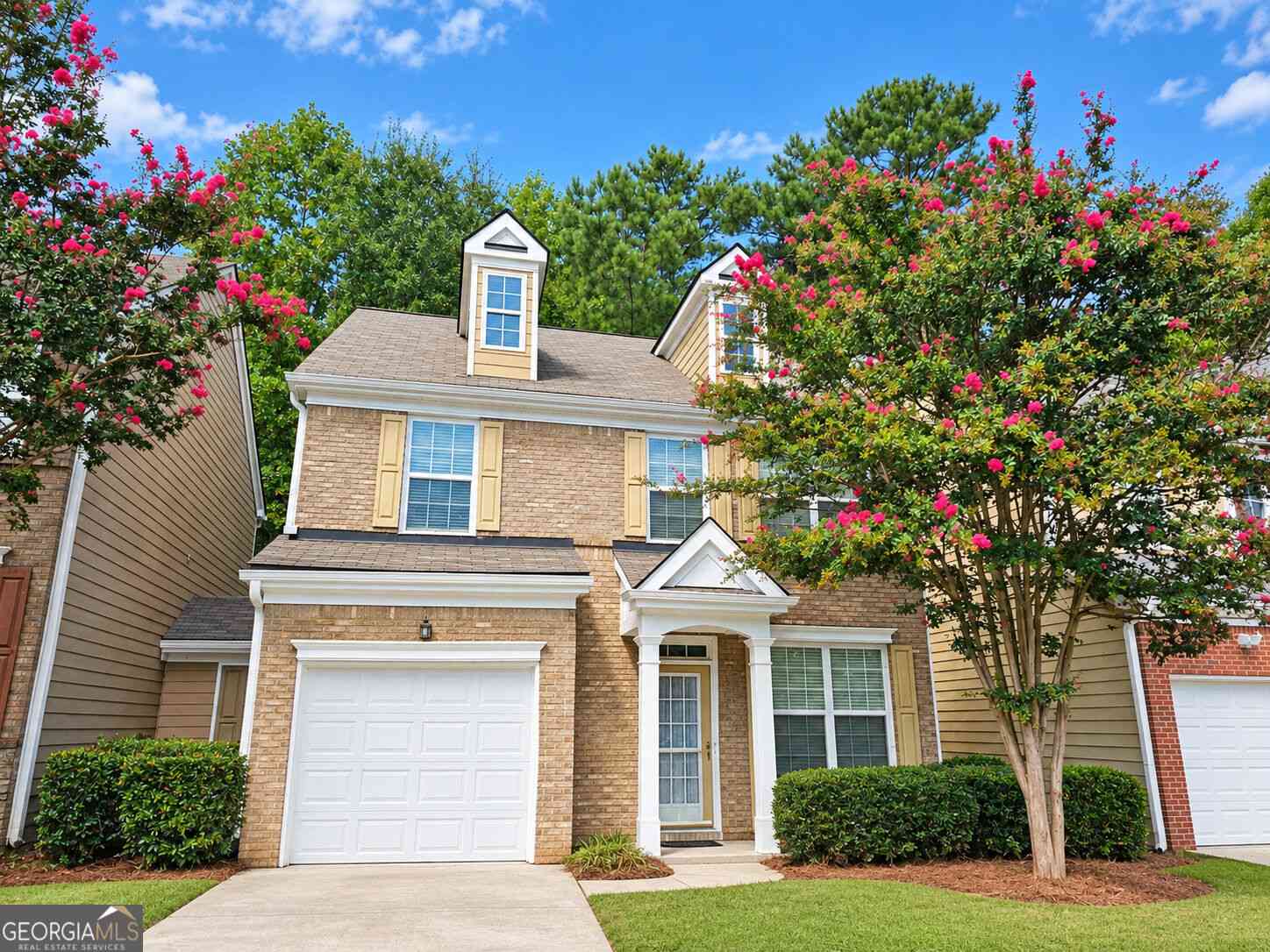 Townhouse For Sale - 1542 Park Grove Drive<br/> Gwinnett County, Lawrenceville, GA 30046