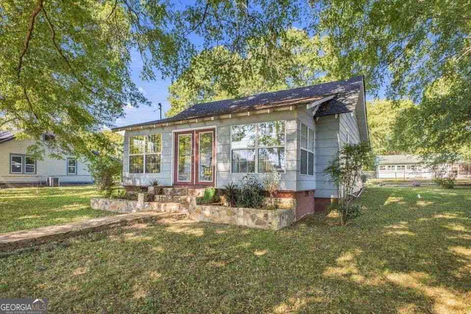 Homes For Sale - 910 S Chattanooga Street<br/> Lafayette, GA 30728