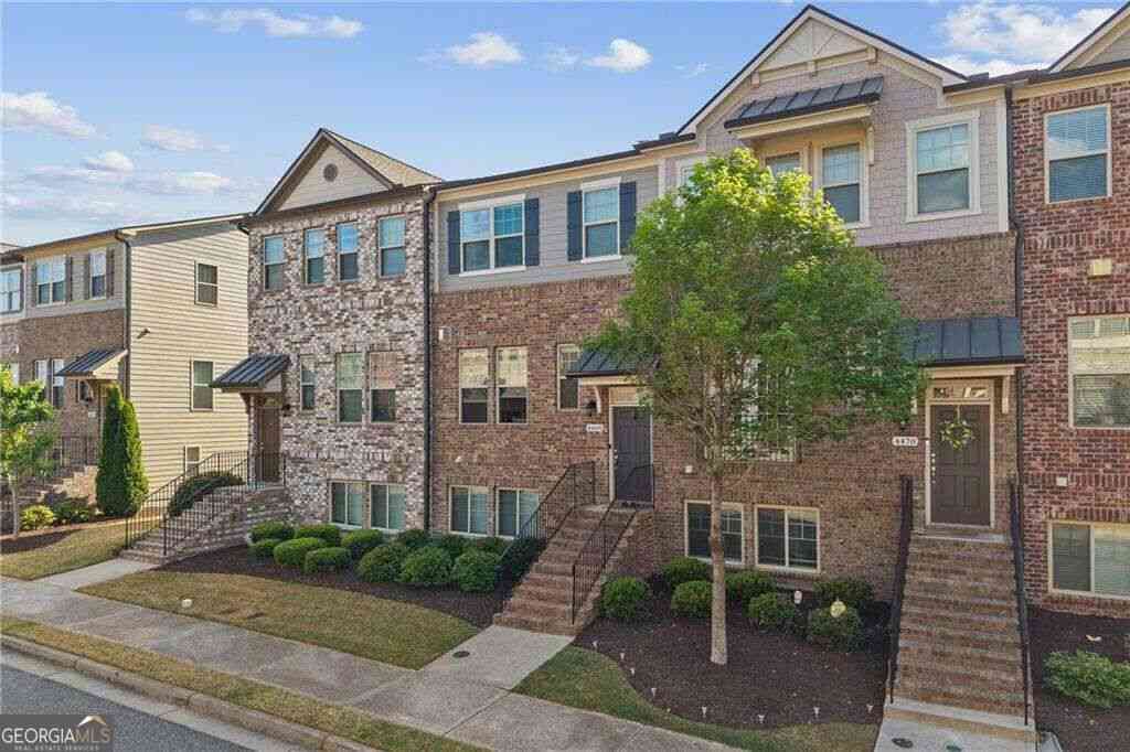 Townhouse For Sale - 4468 Dunblane Avenue<br/> Gwinnett County, Sugar Hill, GA 30518