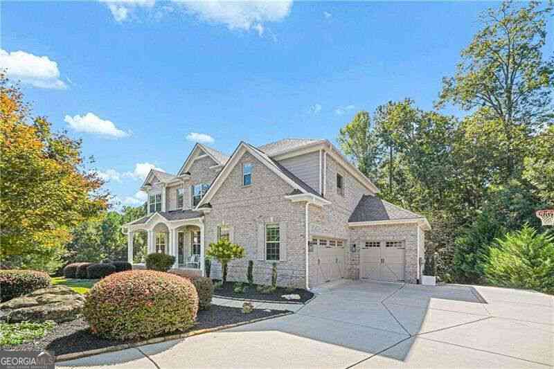 Homes For Sale - 2750 Cogburn Lane<br/> Milton, GA 30004