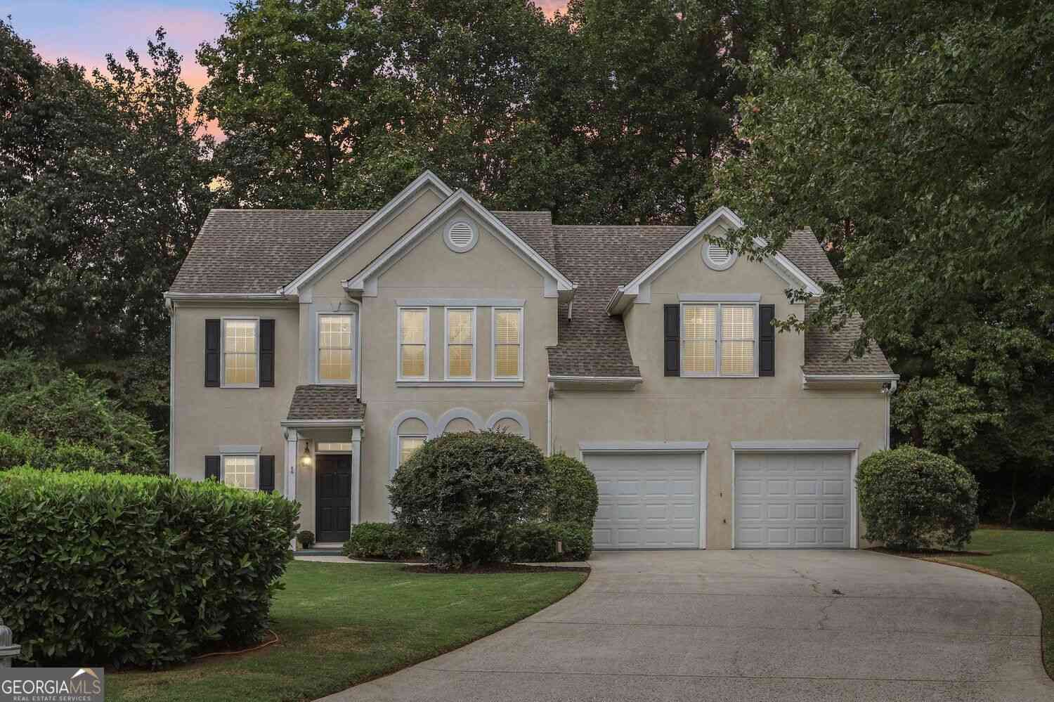 Homes For Sale - 225 W Brookhollow Court<br/> Alpharetta, GA 30022