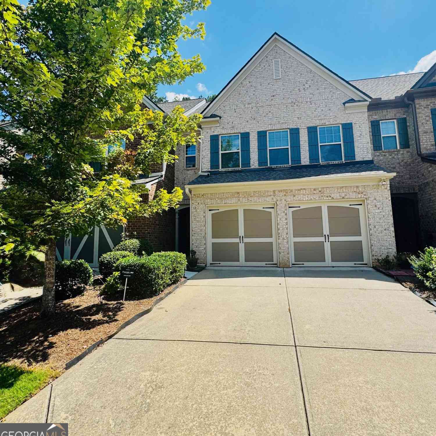 Townhouse For Sale - 6070 Shiloh Woods Drive #57<br/> Cumming, GA 30040