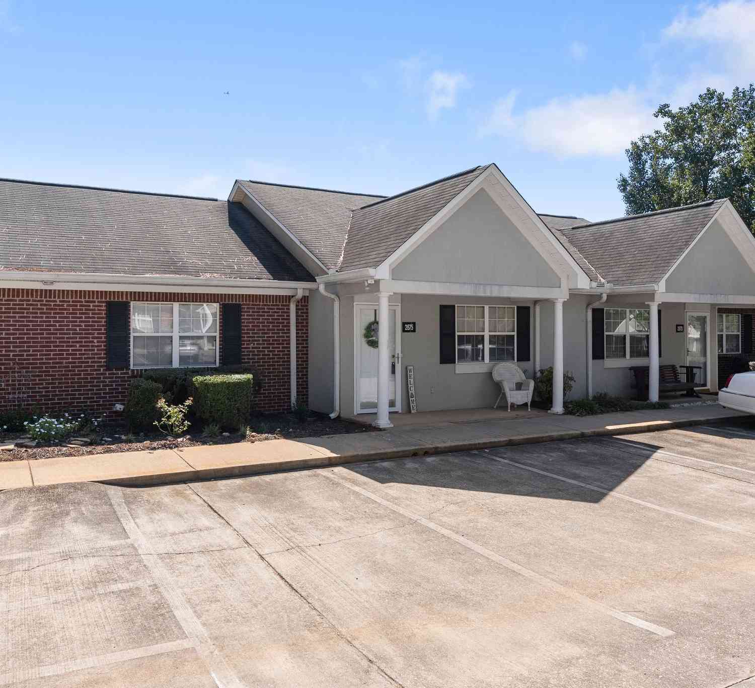 Condo For Sale - 2875 Florence Drive<br/> Hall County, Gainesville, GA 30504