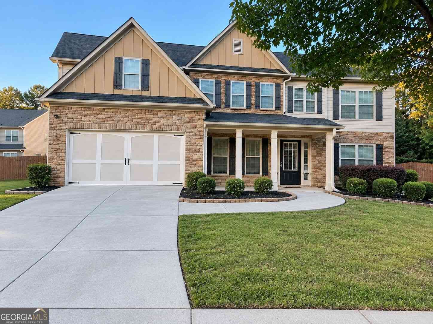 Homes For Sale - 3302 Perennial Lane<br/> Gwinnett County, Snellville, GA 30039