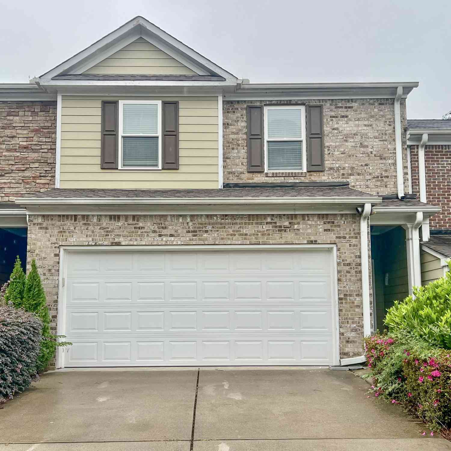 Townhouse For Sale - 1425 Commercial Court<br/> Norcross, GA 30093