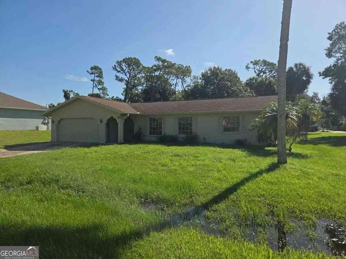 Homes For Sale - 1052 Somerset Street<br/> Charlotte County, port charlotte, FL 33952