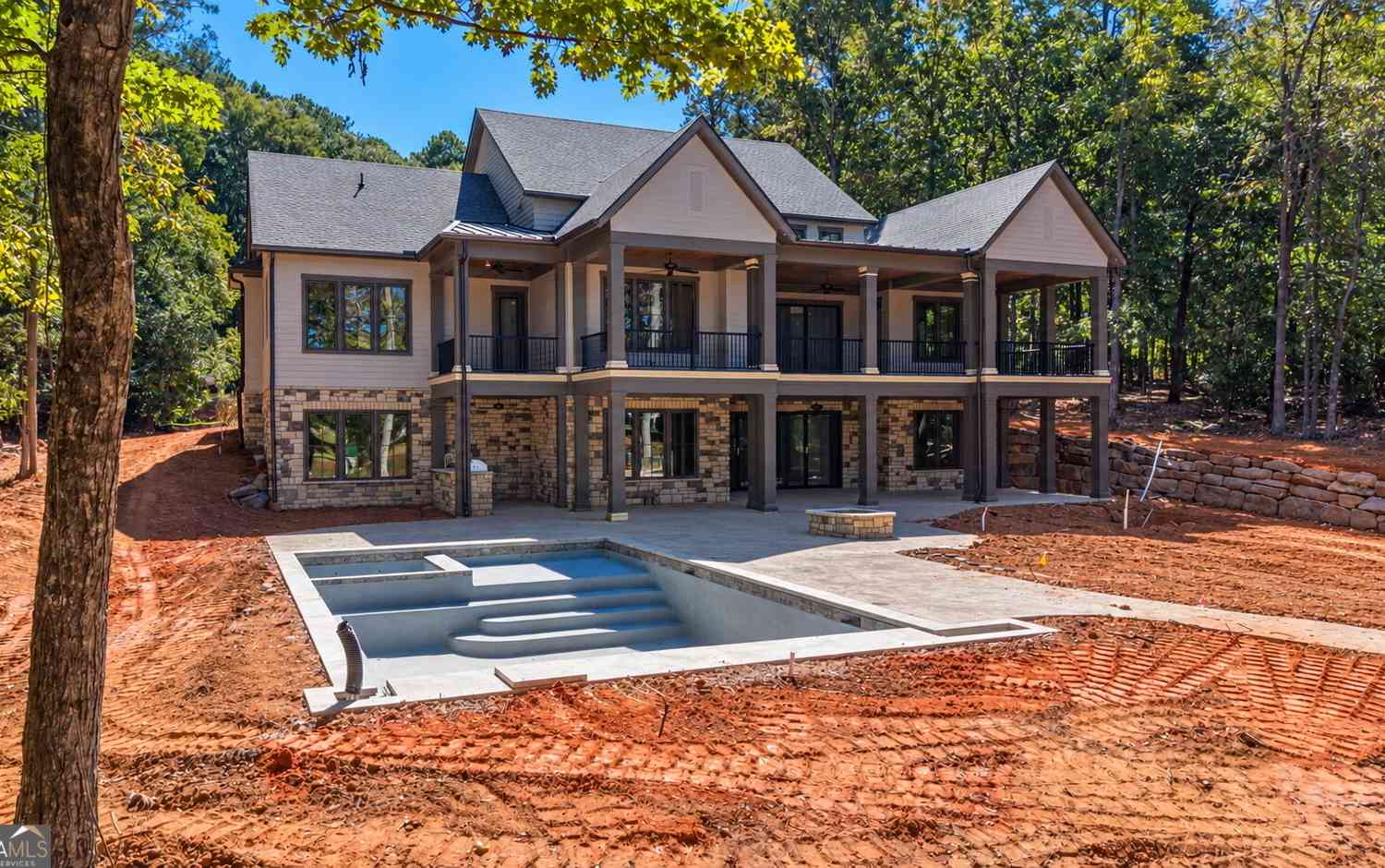 Homes For Sale - 233 Reynolds Drive<br/> Putnam County, Eatonton, GA 31024