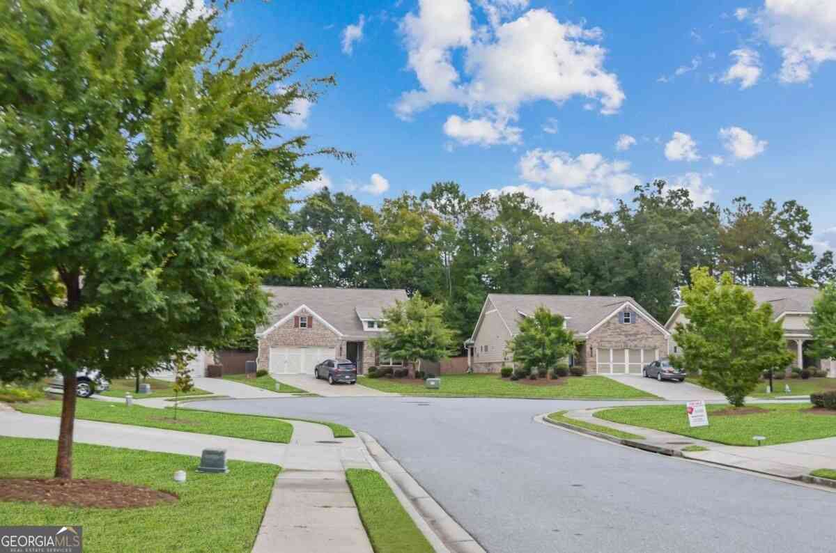 Homes For Sale - 3040 Appling Hills Drive<br/> Dacula, GA 30019