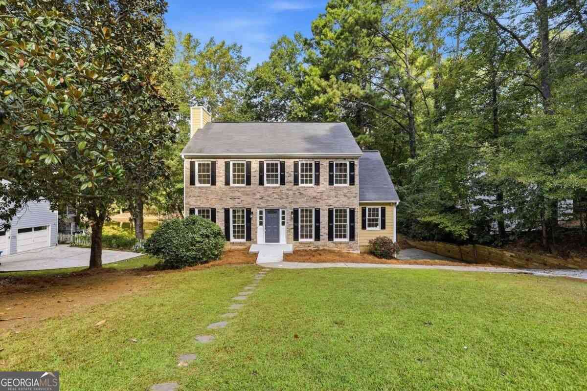 Homes For Sale - 2706 Lillie Lake Drive SW<br/> Cobb County, Marietta, GA 30064