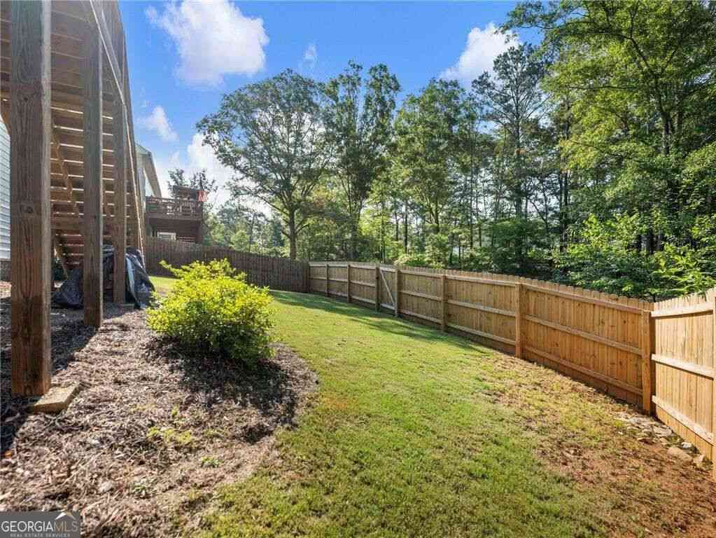 Homes For Sale - 406 Sunset Drive<br/> Statham, GA 30666