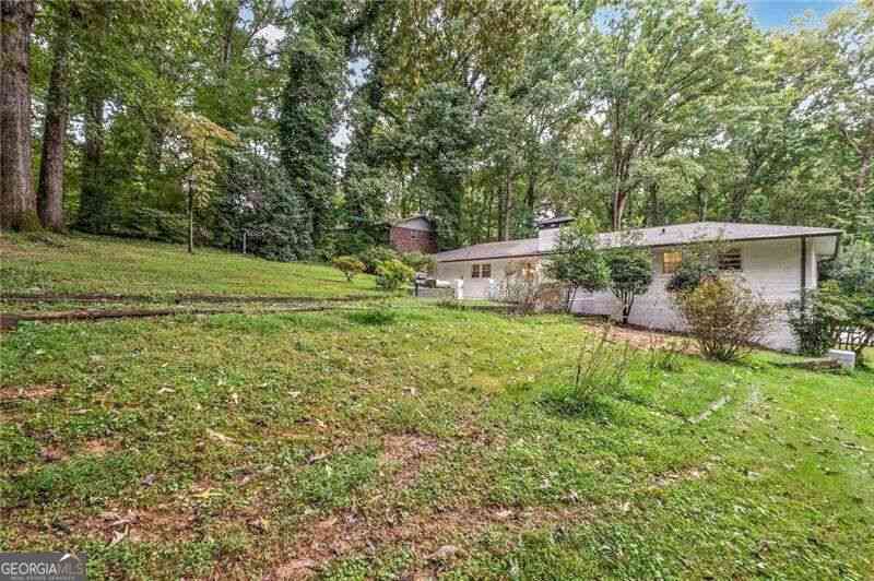 Homes For Sale - 6445 Sherwood Trail<br/> Cobb County, Austell, GA 30168