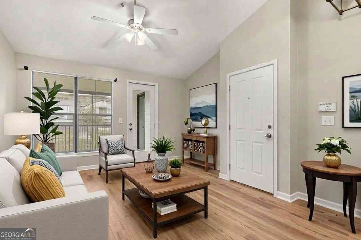 Condo For Sale - 211 North Avenue #1332<br/> Athens, GA 30601