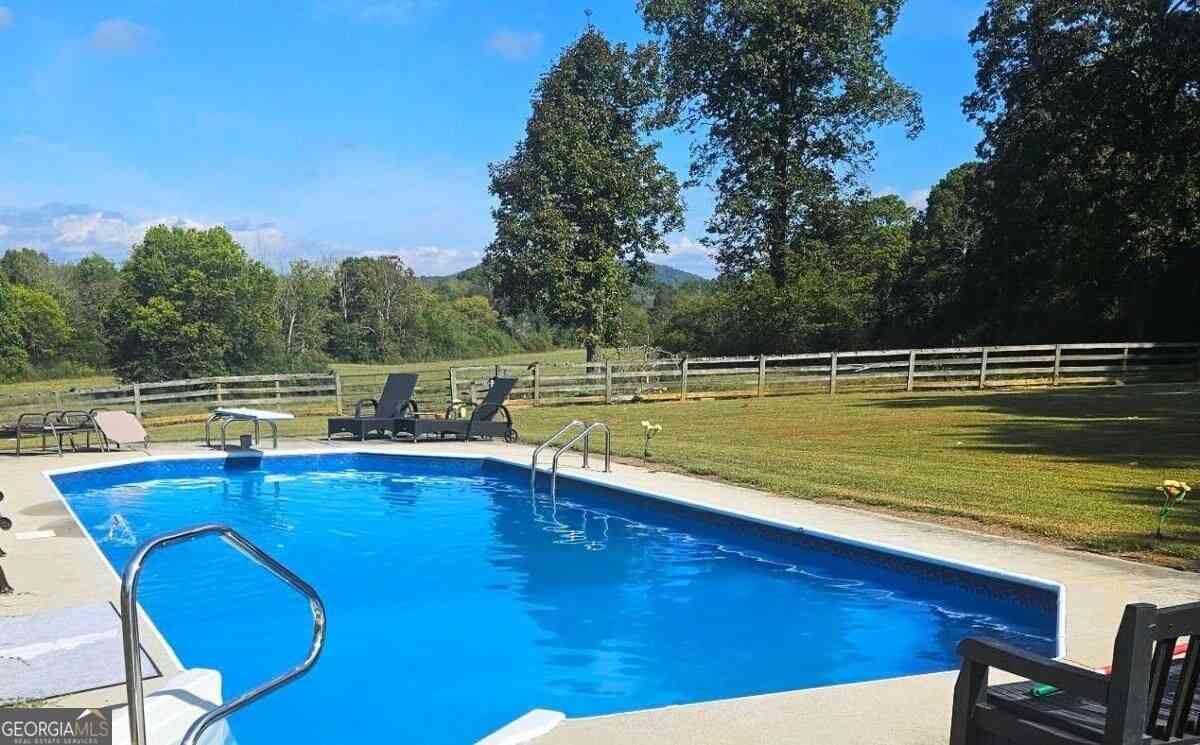 Homes For Sale - 316 Beavers Road<br/> Summerville, GA 30747