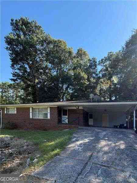 Homes For Sale - 1111 Luther Drive SW<br/> Mableton, GA 30126