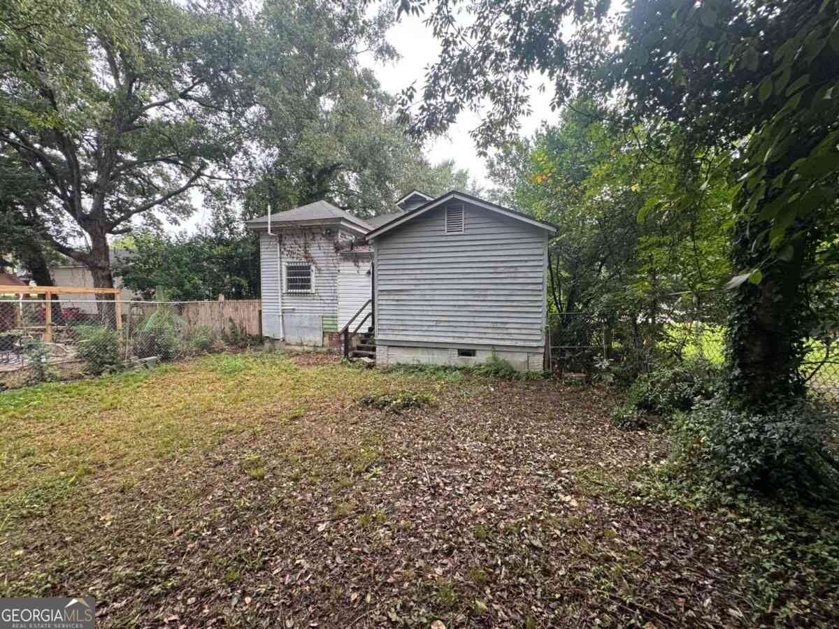 Homes For Sale - 2072 Beech Avenue<br/> Macon, GA 31204
