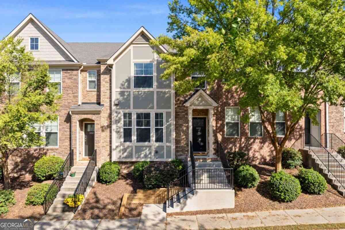 Townhouse For Sale - 5092 Whiteoak Terrace SE<br/> Smyrna, GA 30080