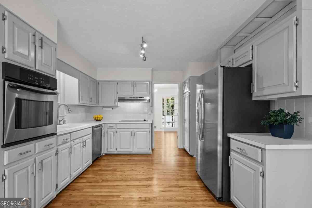 Homes For Sale - 4894 Mcpherson Drive NE<br/> Cobb County, Roswell, GA 30075