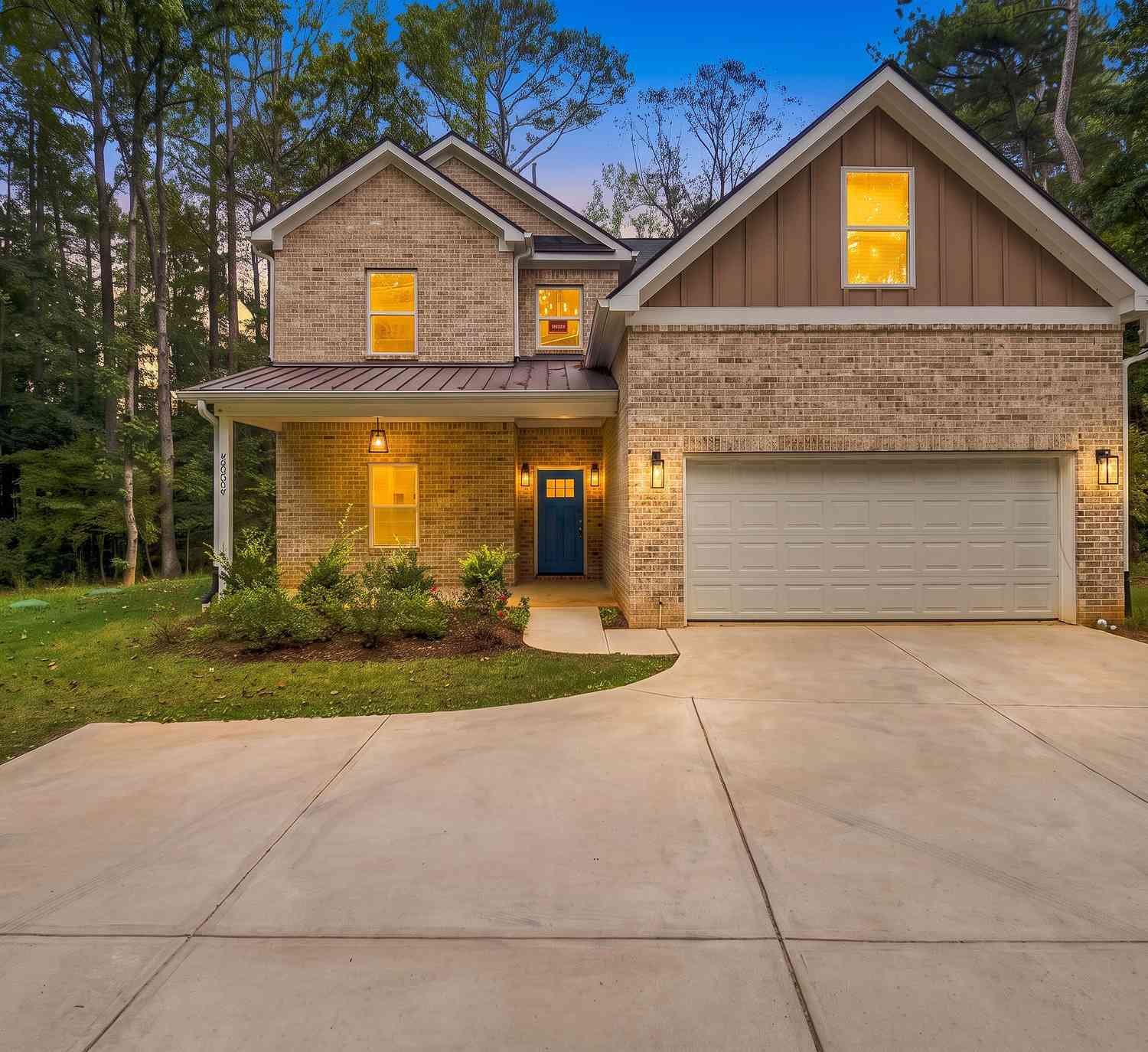 Homes For Sale - 3902 Bouldercrest Road<br/> Ellenwood, GA 30294