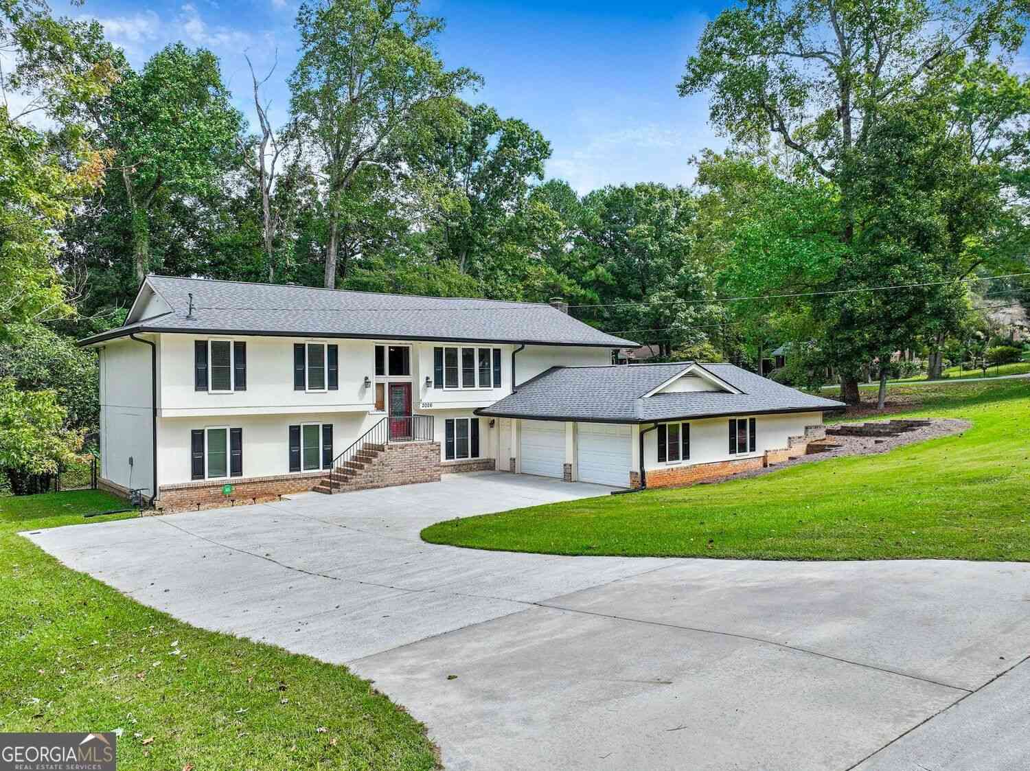 Homes For Sale - 2026 Crescent Drive SW<br/> Gwinnett County, Snellville, GA 30078