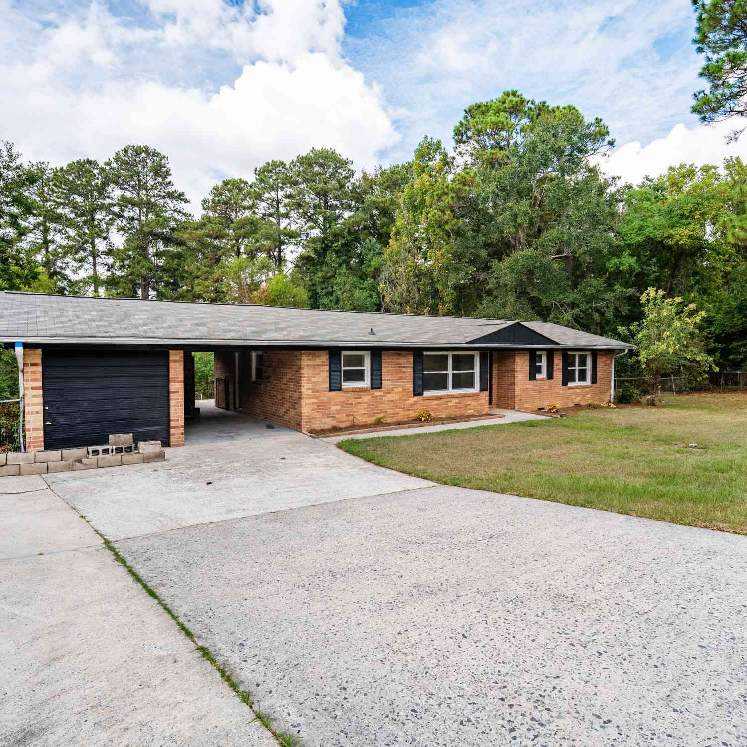 Homes For Sale - 2438 Donald Avenue<br/> Macon, GA 31217