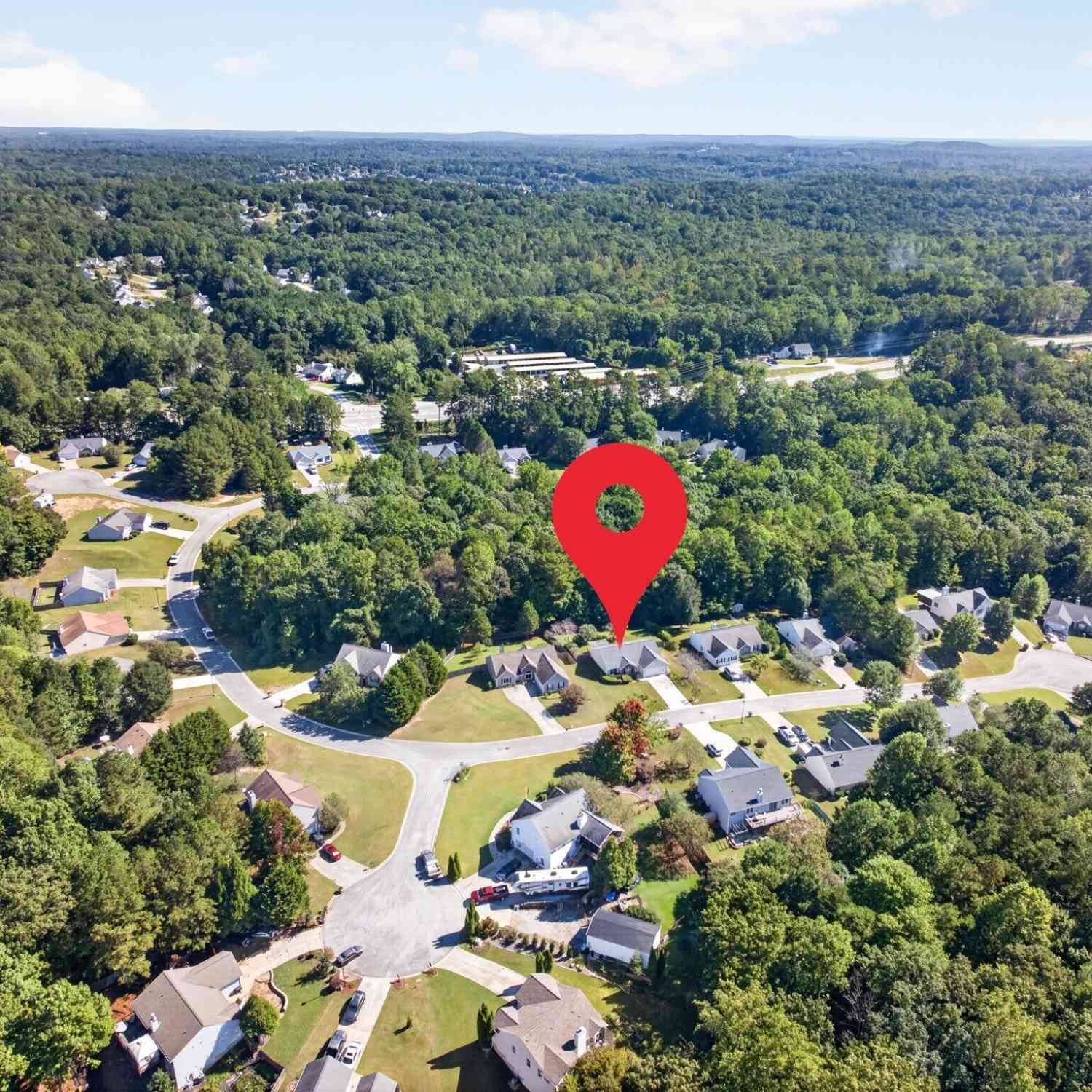 Homes For Sale - 6285 Huntcliff Drive<br/> Flowery Branch, GA 30542