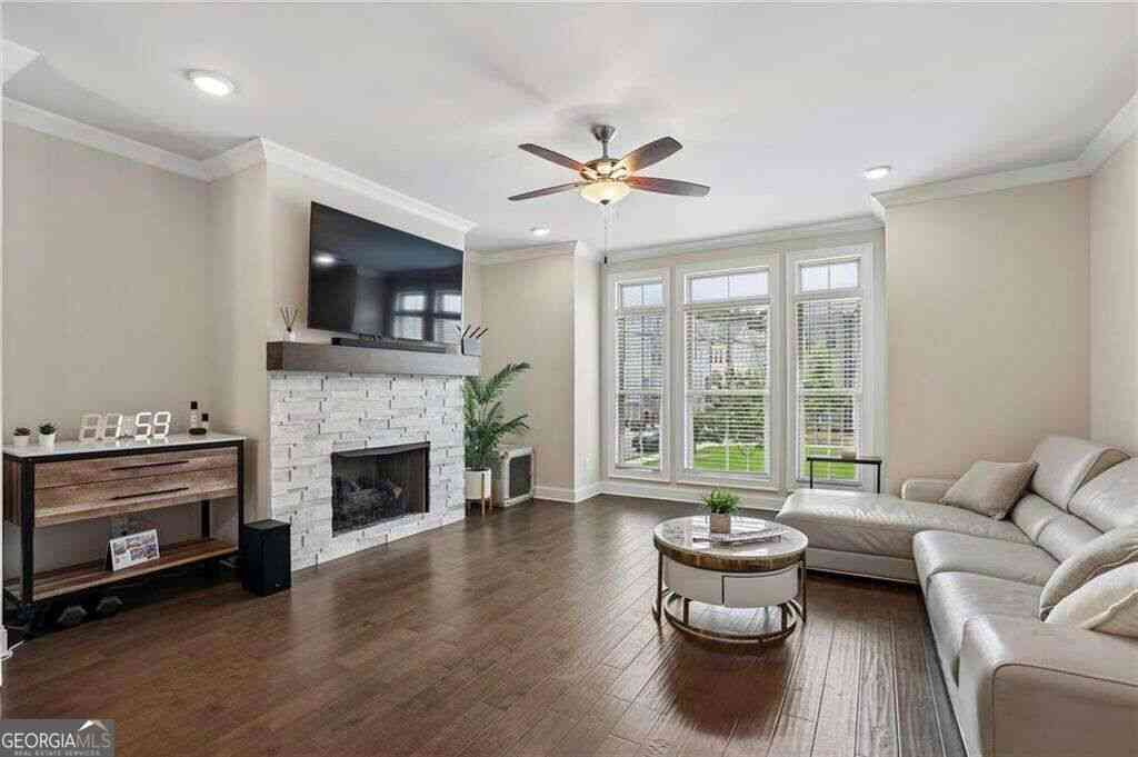 Townhouse For Sale - 7938 Laurel Crest Drive<br/> Suwanee, GA 30024