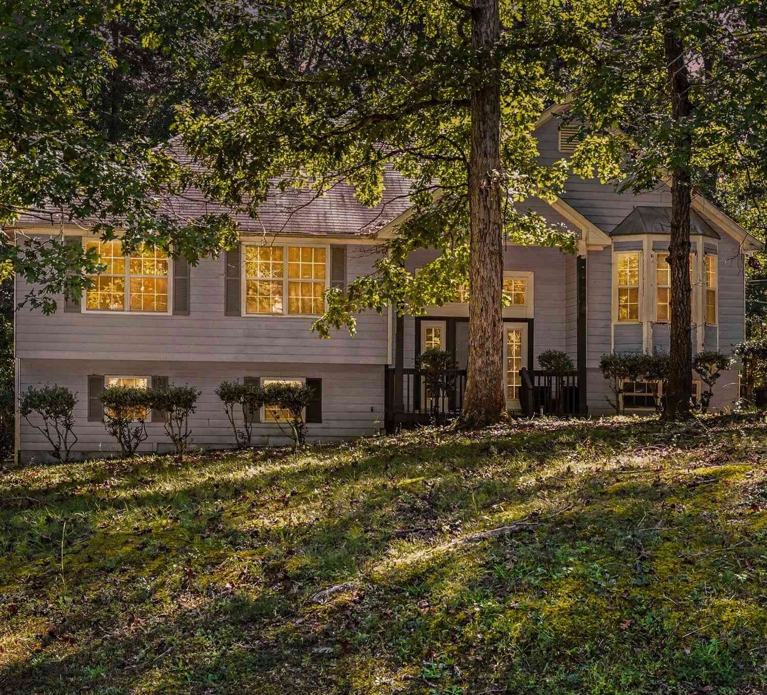 Homes For Sale - 482 Ward Road<br/> Ellenwood, GA 30294