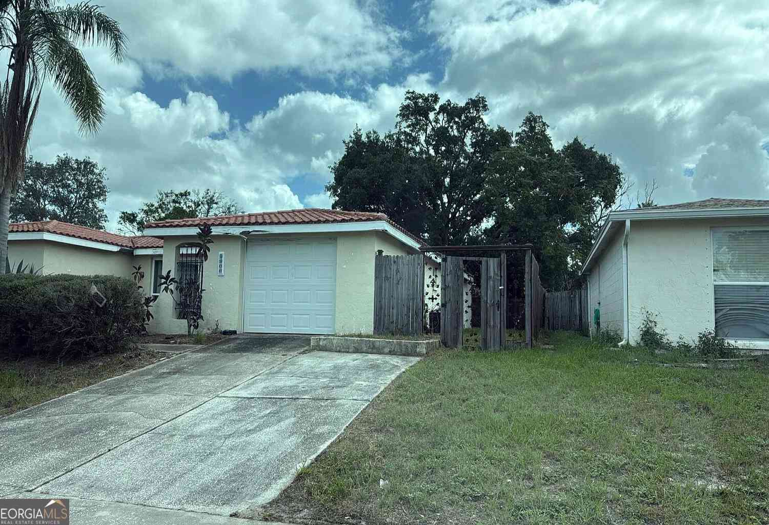 Homes For Sale - 9906 Rainbow Lane<br/> Pasco County, Port Richey, FL 34668