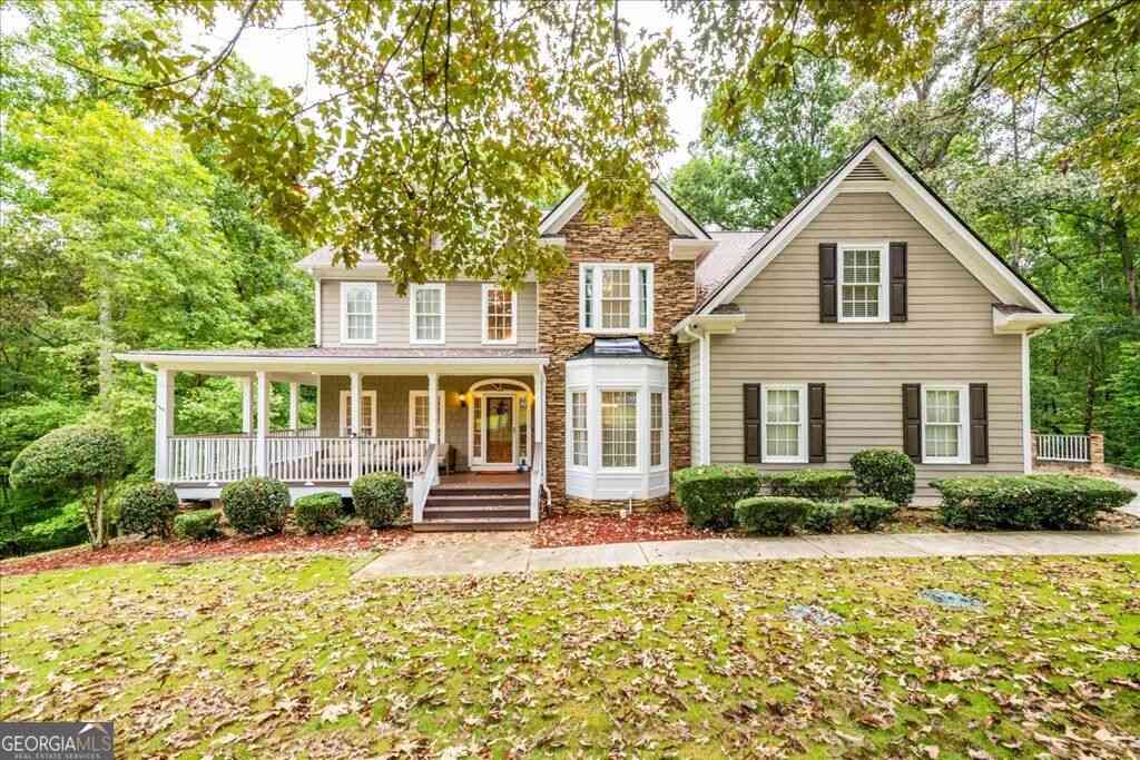Homes For Sale - 5601 Fox Glove Court<br/> Douglasville, GA 30135