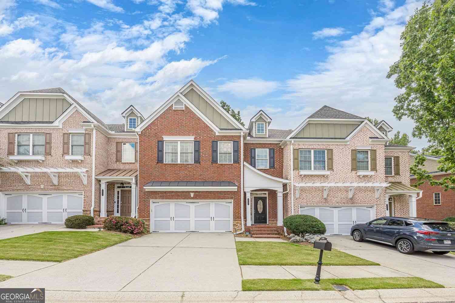 Townhouse For Sale - 3393 Kiveton Court<br/> Gwinnett County, Peachtree Corners, GA 30092