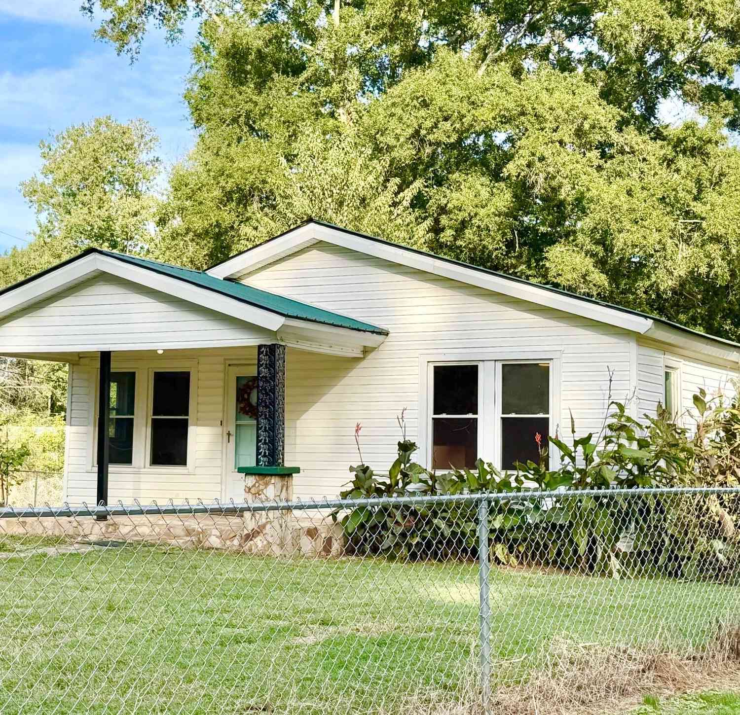 Homes For Sale - 521 Greeson Street<br/> Summerville, GA 30747