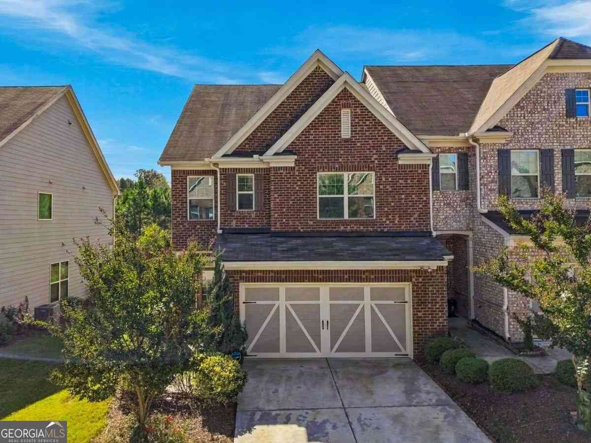 Townhouse For Sale - 7170 Post Park Way<br/> Cumming, GA 30040