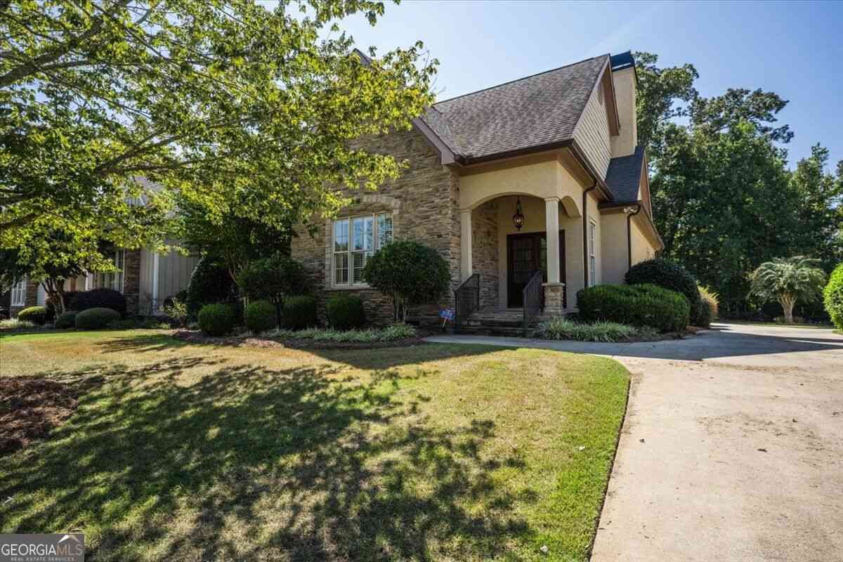 Homes For Sale - 427 Leamington Lane<br/> Macon, GA 31220