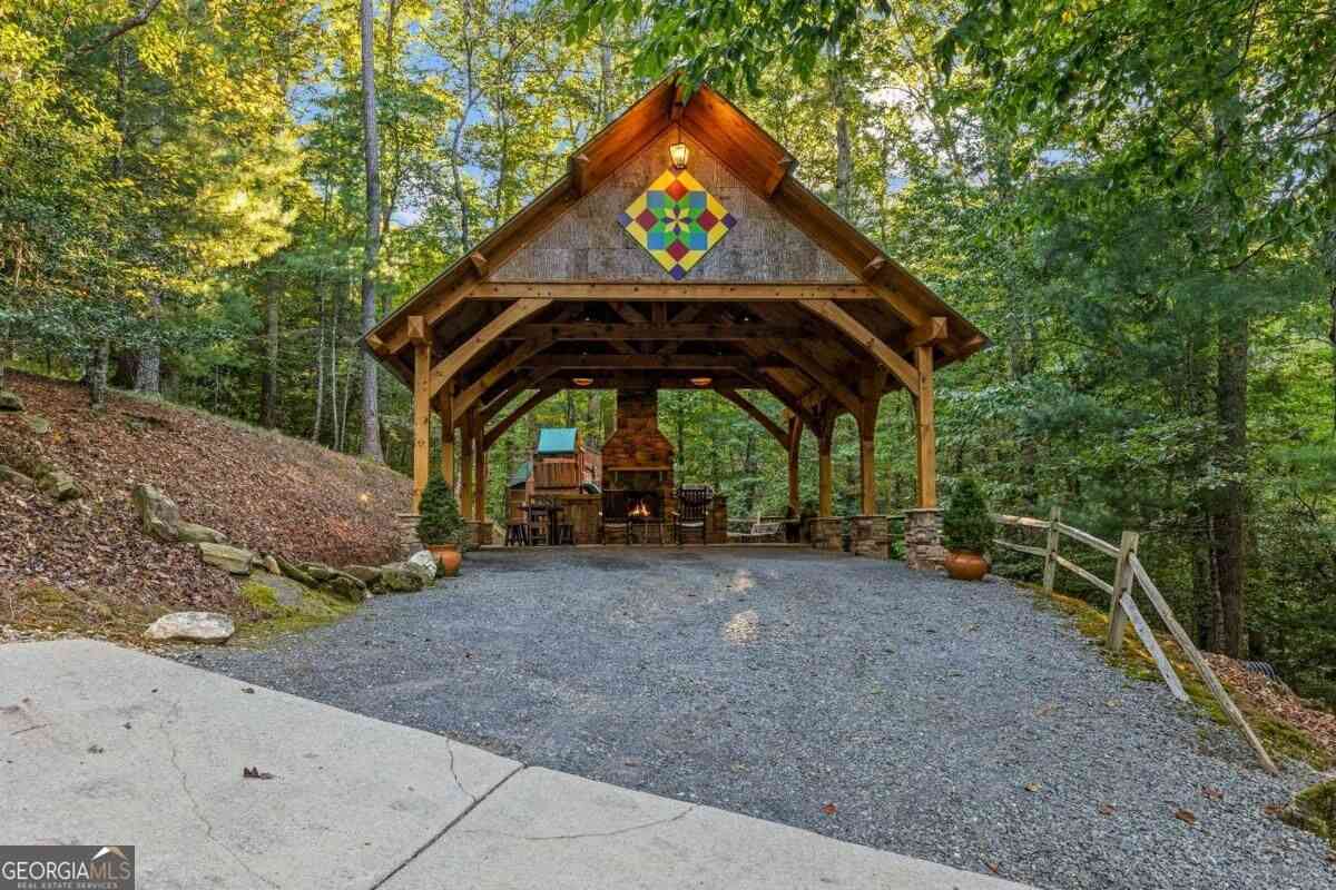 Homes For Sale - 169 Elba Court<br/> Ellijay, GA 30540