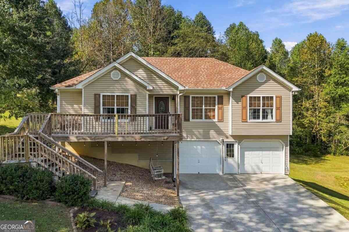 Homes For Sale - 120 Hobson Drive<br/> Jasper, GA 30143