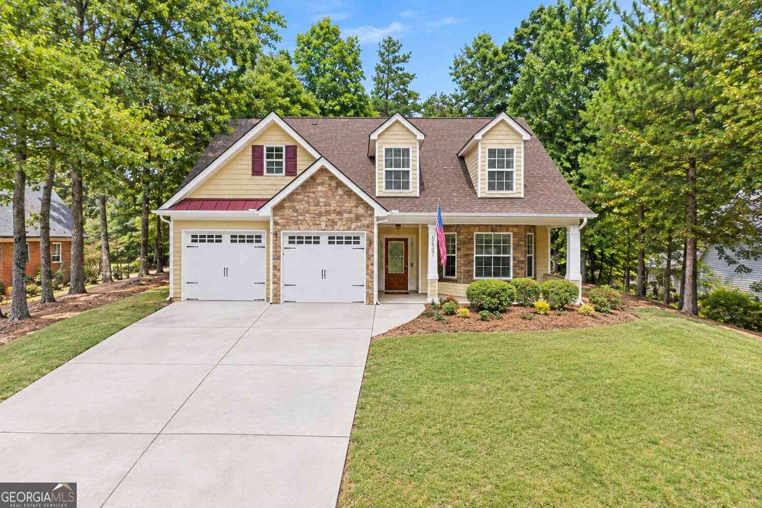 Homes For Sale - 5307 Woodmere Court<br/> Villa Rica, GA 30180