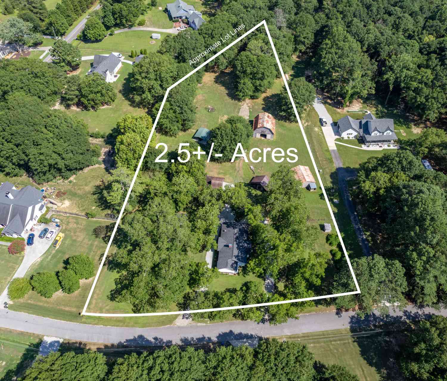 Homes For Sale - 5380 Guthrie Road<br/> Loganville, GA 30052
