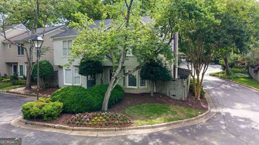 Townhouse For Sale - 502 Defoors Lndg NW<br/> Atlanta, GA 30318