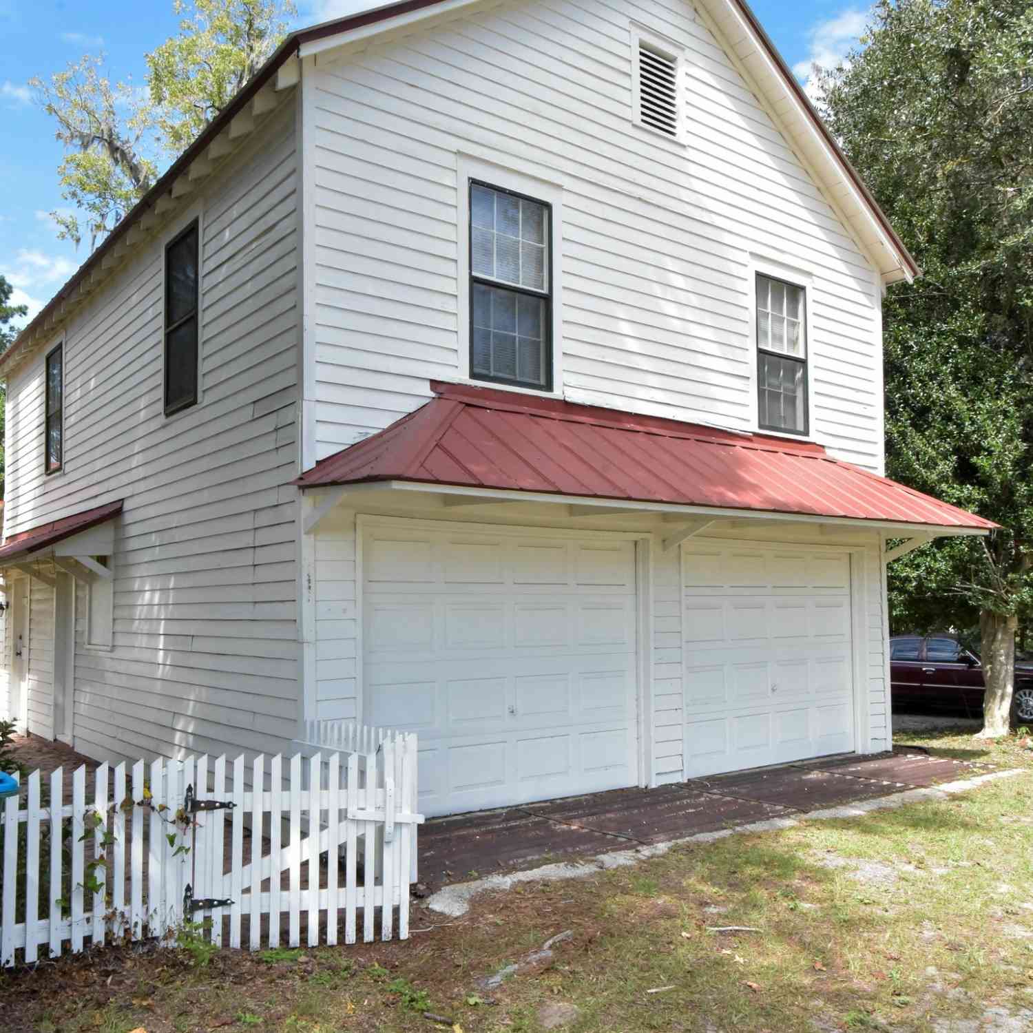 Other For Rent - 302 Jefferson Street #UNIT B UPSTAIRS<br/> Springfield, GA 31329