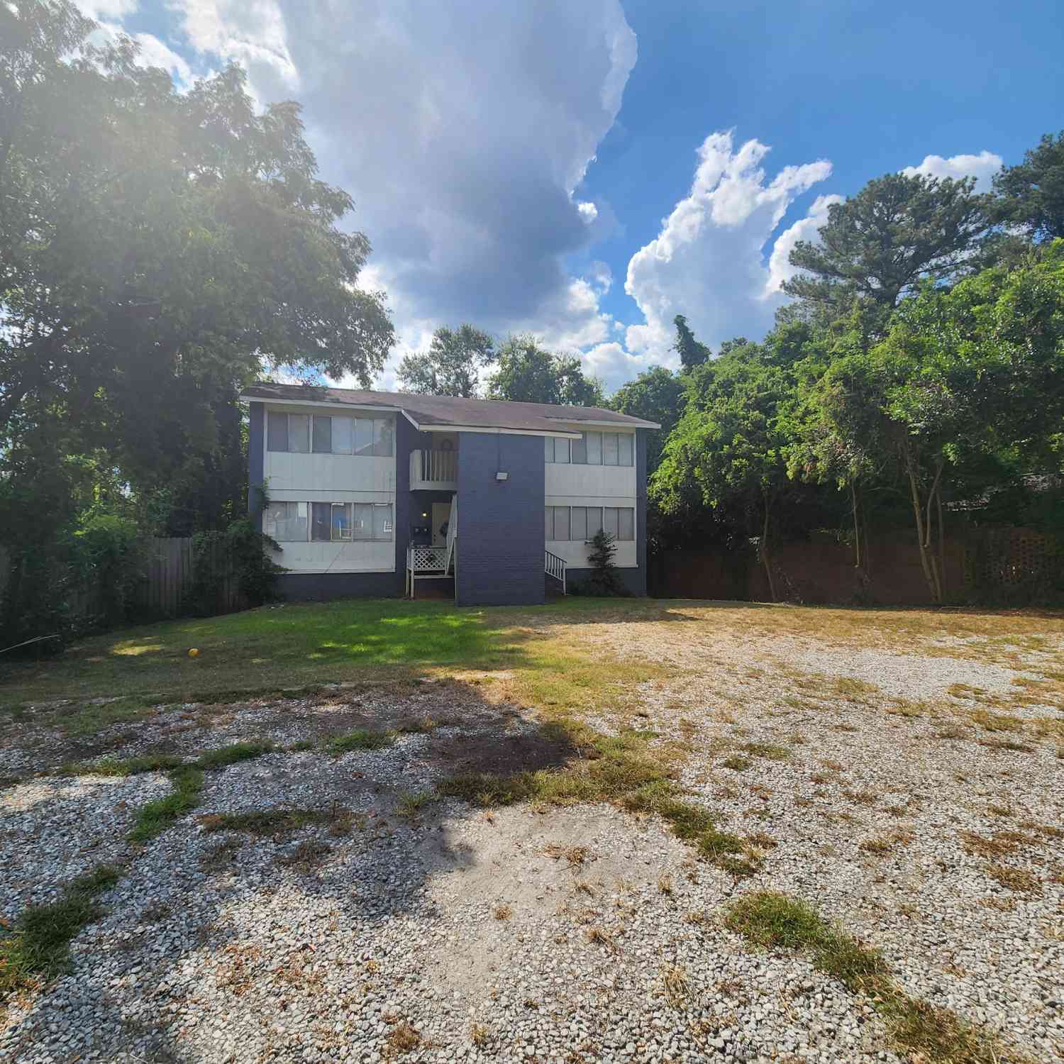Apartment For Rent - 917 Oakview Avenue #B<br/> Columbus, GA 31906