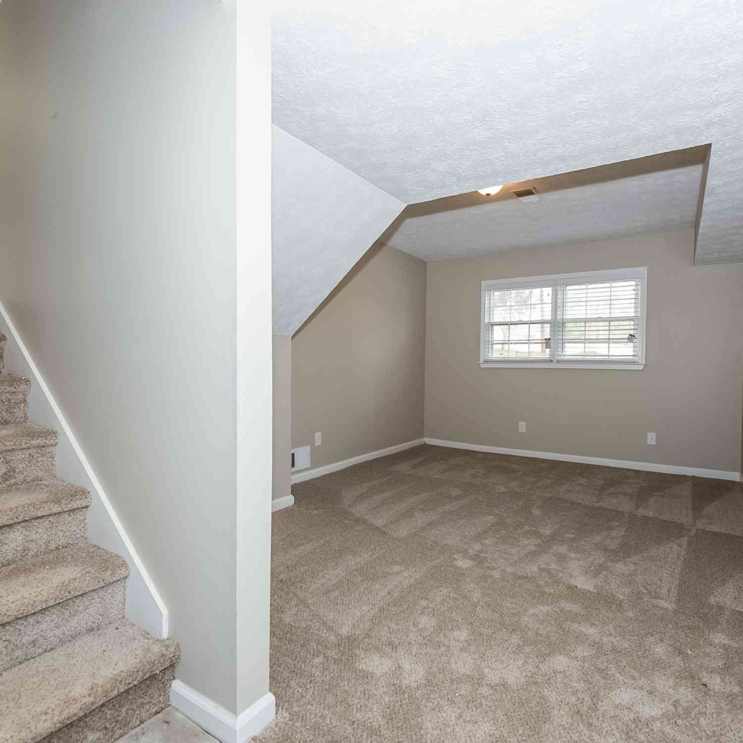 Homes For Rent - 430 Amity Court<br/> Mcdonough, GA 30253