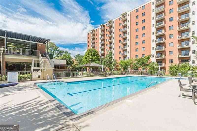 Condo For Rent - 300 Johnson Ferry Road NE #A610<br/> Atlanta, GA 30328
