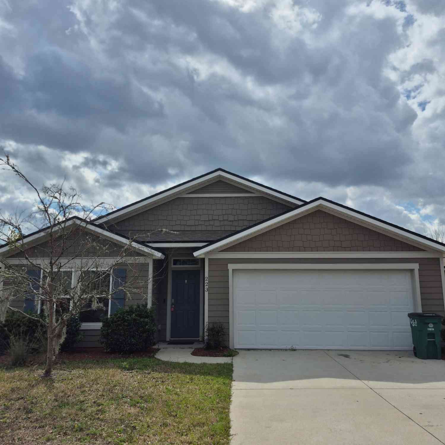 Homes For Rent - 223 Brooklet Circle<br/> Saint Marys, GA 31558
