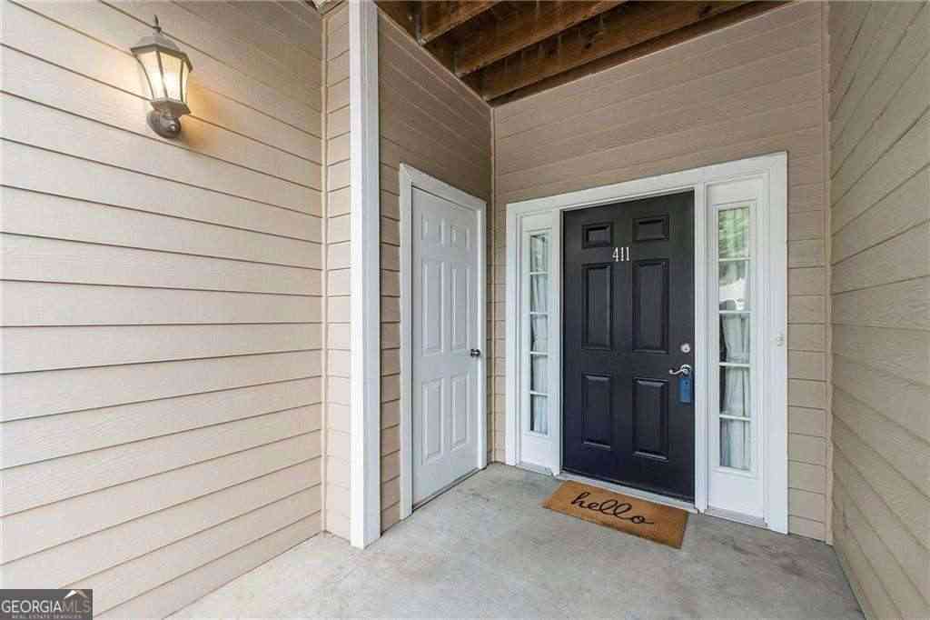 Condo For Rent - 2400 Cumberland Parkway SE #411<br/> Atlanta, GA 30339