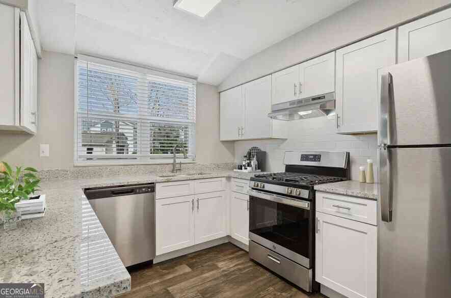 Apartment For Rent - 7600 Roswell Road #01-2114<br/> Sandy Springs, GA 30350