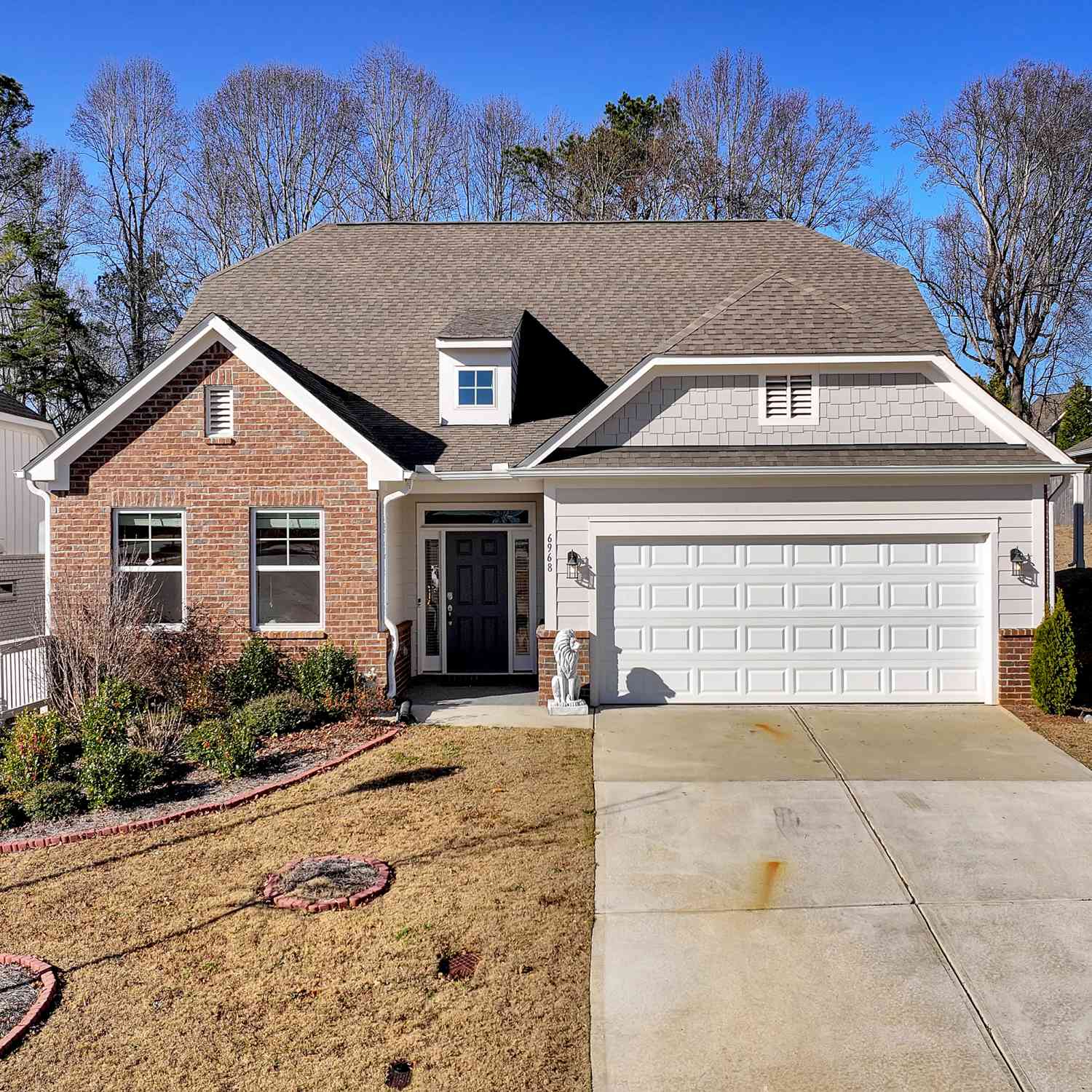 Homes For Rent - 6968 Manchester Drive<br/> Flowery Branch, GA 30542