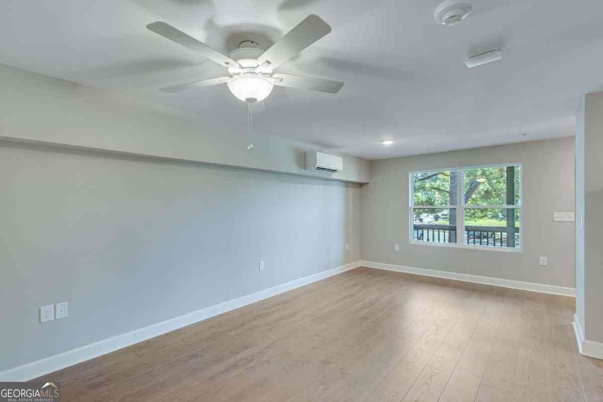 Apartment For Rent - 710 Jesse Jewell Parkway SE #111<br/> Gainesville, GA 30501